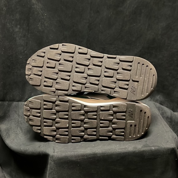 New Balance 57/40 in Mens Sz 10.5 - Picture 5 of 6